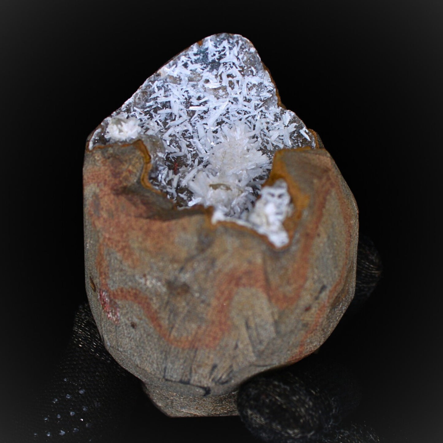 345g High-Quality Scolecite Geode Beautiful Natural Healing Minerals