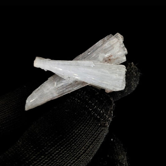 Rare 8g Scolecite Crystal Cluster  Zeolite Mineral Specimen from India