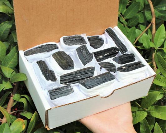 🖤 Bulk Extra Grade Shiny Natural Rough Black Tourmaline Rods – Box of 14–18 Pcs